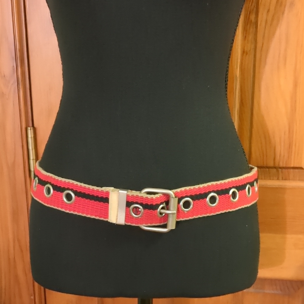 Stylish Red, Black and Tan Belt